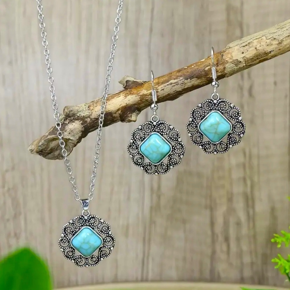 Bohemian Style Jewelry Set, Vintage Inspired, Earrings and Necklace NIP